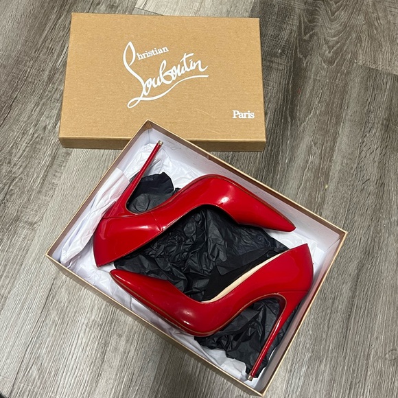 So Kates Christian Louboutin Red Heels - Picture 9 of 9
